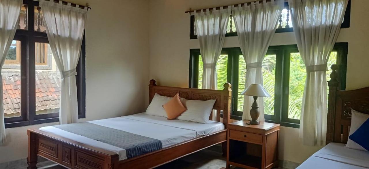 Family Guest House Ubud Esterno foto